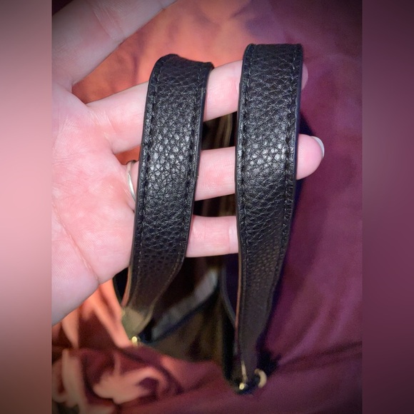 Gucci Soho Shoulder Bag - Picture 8 of 12